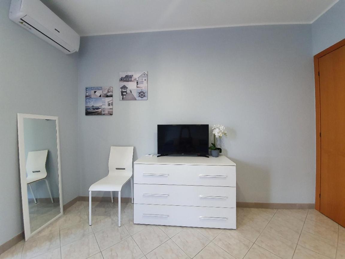 New Panorama Villa Riposto Bagian luar foto