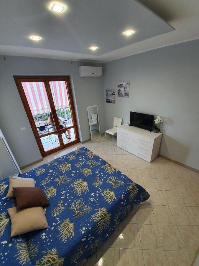 New Panorama Villa Riposto Bagian luar foto